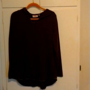 Long sleeve hooded shirt